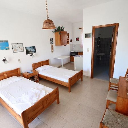 Villa Feggari Makrýgialos Chambre photo